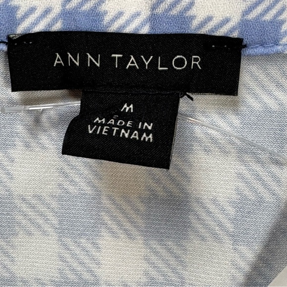 Ann Taylor Relaxed Blue and White V-Neck Tank Top - Picture 2 of 3